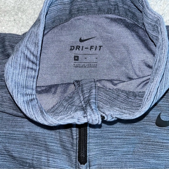 Nike Men's Long Sleeve Quarter Zip Shirt - Charcoal - Picture 3 of 6